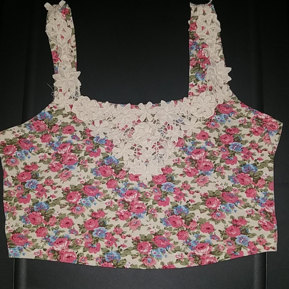 Floral Crop top